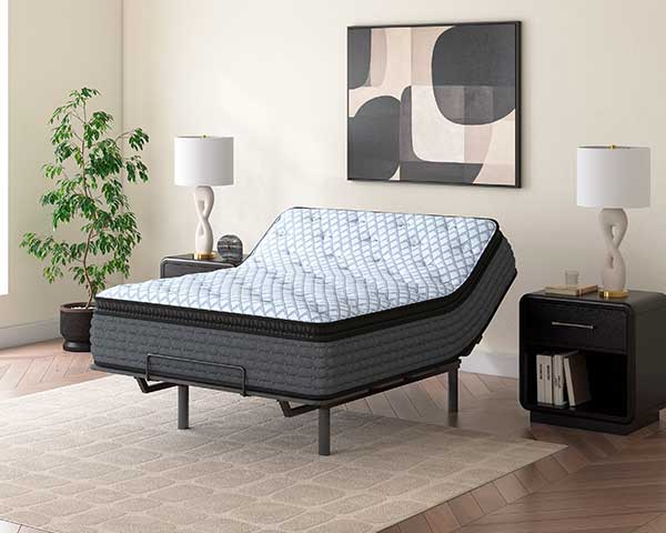 King Pillow Top Plush Mattress 16" second view