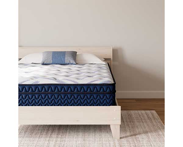 Queen Hybrid Ultra Plush Mattress 12" second view