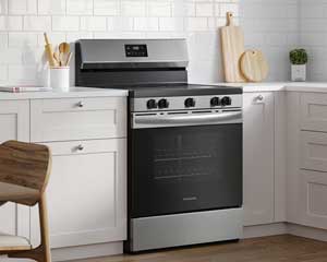 rent to own Stainless Radiant Electric Range in Lawrence, KS