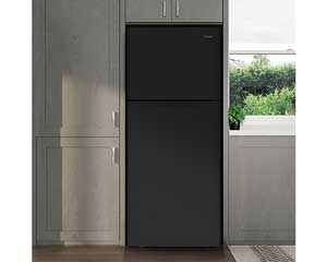18' Black Refrigerator With Top Freezer
