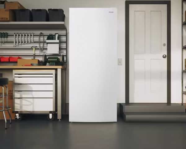 White Frost-Free Upright Freezer 16'