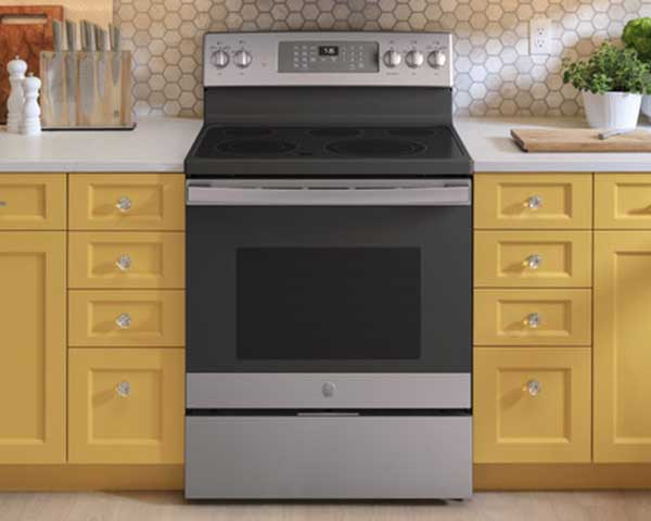 Radiant Electric Range With Air Fry Stainless